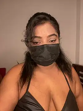  Cute ariana  online show from March 8, 5:50 pm