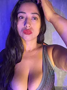 Valentinne z online show from March 1, 10:48 am