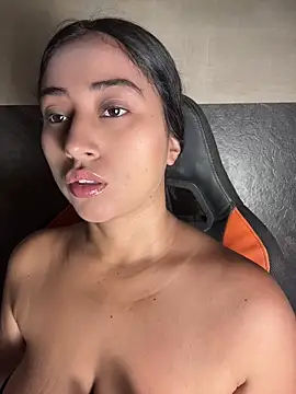 Valentinne z online show from May 9, 11:56 am