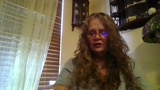 DestineeLoverGirl online show from March 25, 2:09 pm