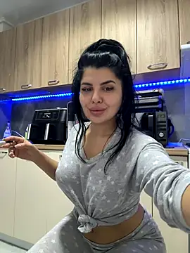 Snapshot of Scarlett-Dream chatting on October 15, 6:16 am Scarlett-Dream online show from October 15, 6:16 am
