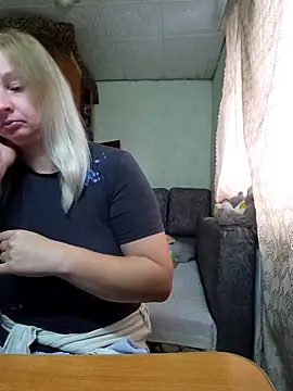 BustyBlond online show from October 10, 1:05 pm