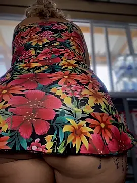 sammyqueenx21 online show from December 18, 4:56 pm