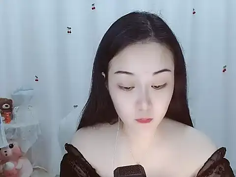 Snapshot of Angel-C chatting on October 11, 3:22 am Angel-C online show from October 11, 3:22 am