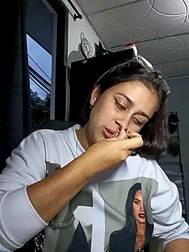 Latina sexy1 online show from February 2, 11:26 pm