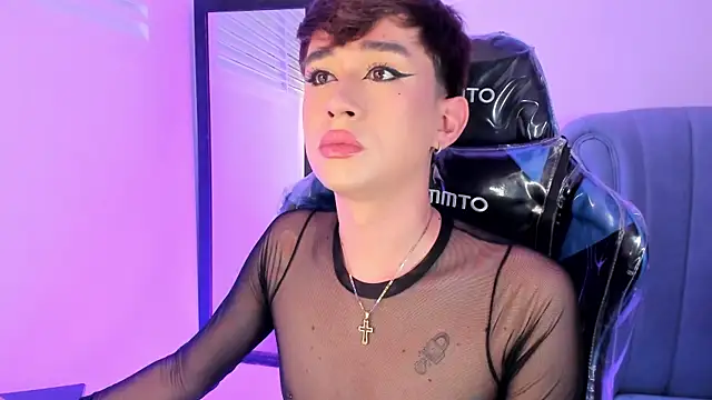 Chris boy  online show from March 15, 1:46 pm