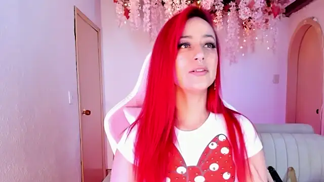 Mia-Bloom online show from November 5, 1:11 am