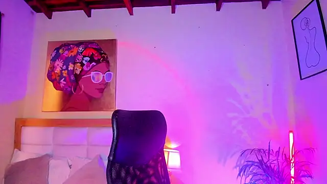 AitanaBrown  online show from February 3, 9:29 pm