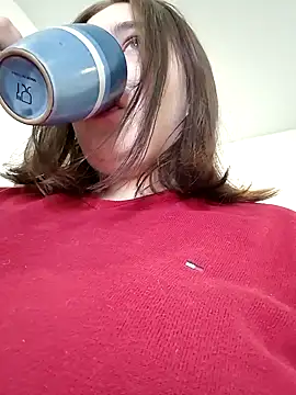 Yammy Yumi online show from November 1, 5:11 am