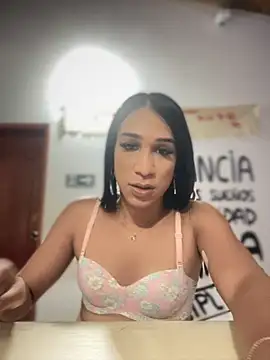 Ashly Miller online show from October 6, 7:51 pm