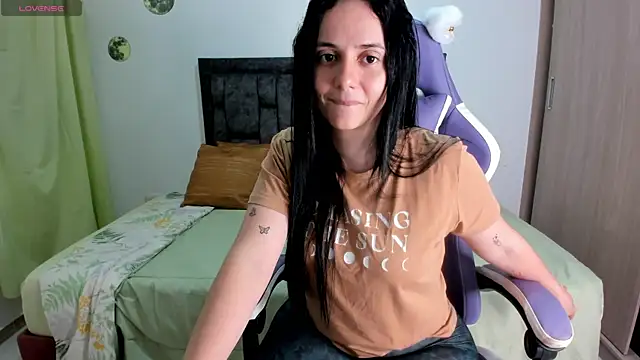 lucia s1 online show from June 17, 10:22 pm