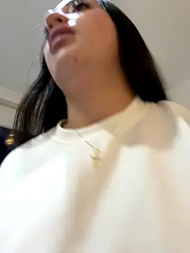 Hannahoff online show from December 23, 4:16 am