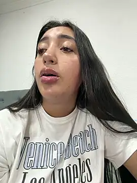 Hannahoff online show from February 24, 4:11 am