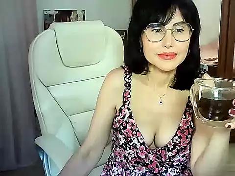 Alyona Alex online show from October 26, 9:05 am