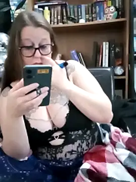 edgexchaos online show from November 30, 1:21 am