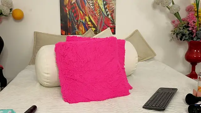 Marianaa Lopezz online show from November 19, 7:58 pm