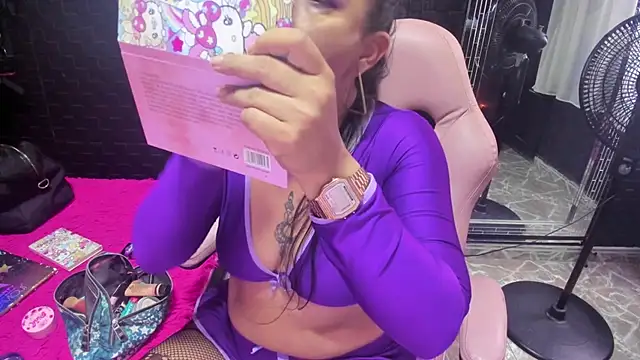 mature sexi40 online show from April 10, 12:00 pm