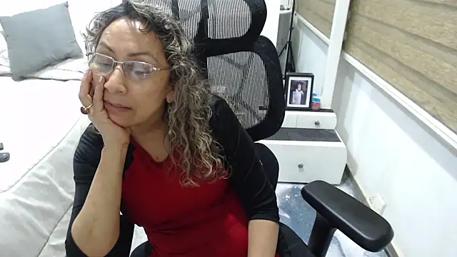 jesy hot online show from March 27, 2:57 am