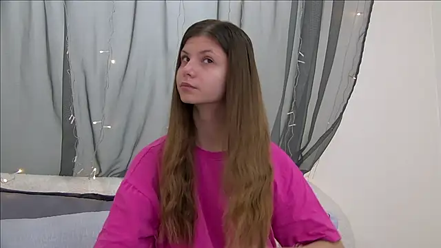 AudreyBarlow online show from November 4, 6:18 am