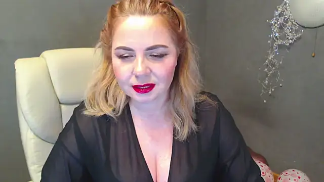 Cute sun online show from February 22, 9:05 pm