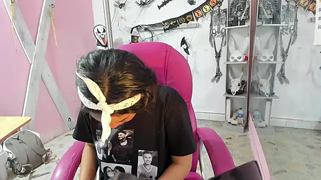 CAMILA--REY online show from October 27, 11:32 pm