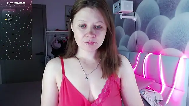 alekasamui online show from October 9, 1:21 am