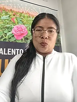   valentina18 online show from March 20, 1:05 pm