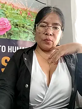   valentina18 online show from May 14, 1:17 pm