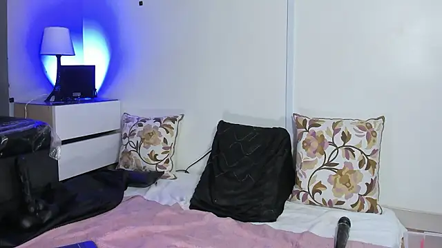 beauti wild25 online show from March 26, 7:48 pm