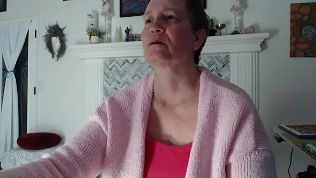 AuroraWillows online show from March 4, 11:39 am