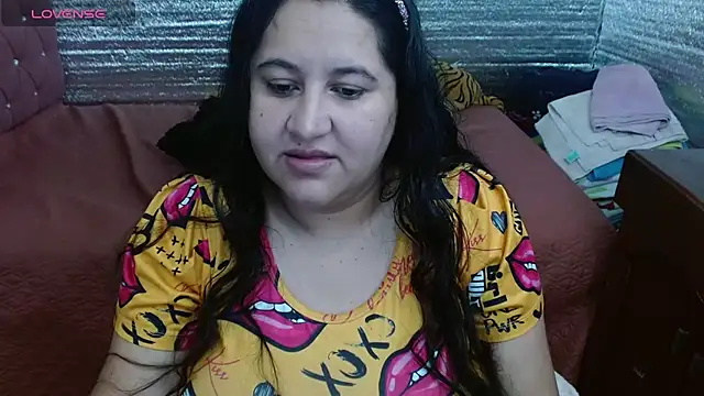 EMILY-NESSA online show from October 2, 3:17 pm