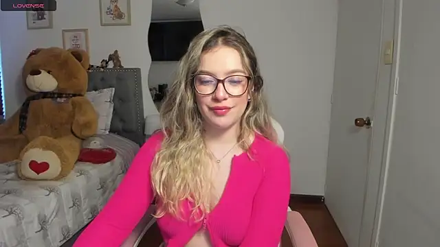 samysweet 8 online show from April 17, 9:50 pm