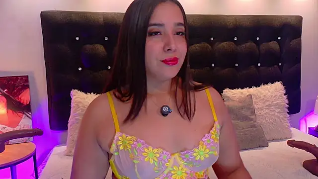 Snapshot of ValenScott1 chatting on October 16, 12:08 pm ValenScott1 online show from October 16, 12:08 pm