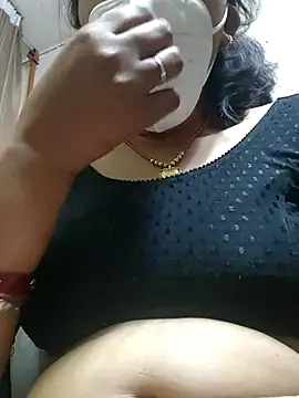 Hot bhabi desi online show from February 6, 1:31 am