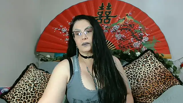 MISTRESS AMAZON FIRE online show from June 8, 8:19 pm