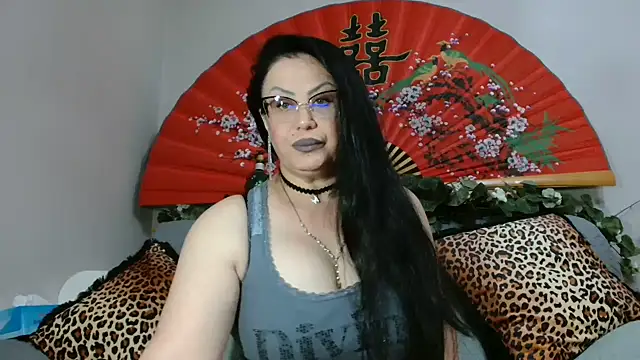 MISTRESS AMAZON FIRE online show from May 31, 6:09 pm