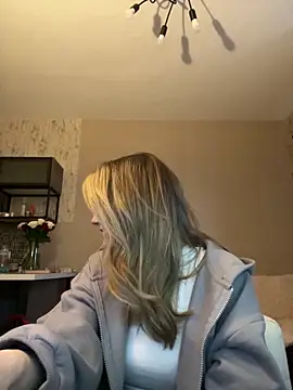 MaryHiggins online show from February 12, 2:19 pm