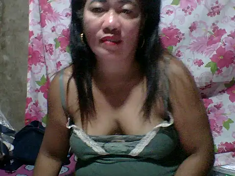 pinaySandra online show from October 25, 1:41 pm