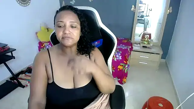 marysol83 online show from July 30, 1:17 am