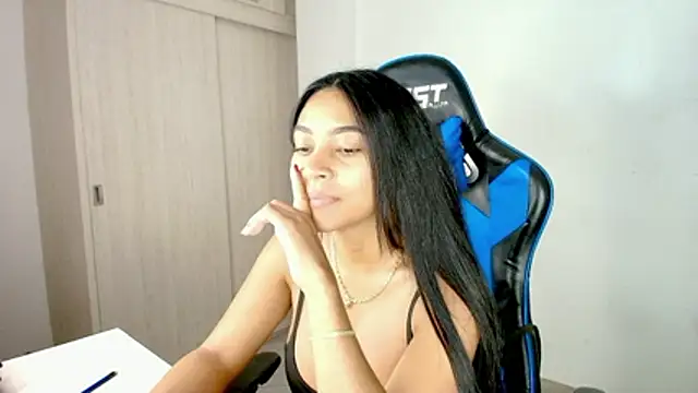 sophiax-x online show from January 8, 2:54 pm