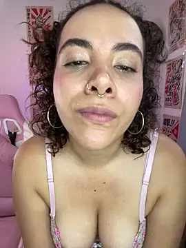 Snapshot of Emma_Wish chatting on October 1, 8:47 pm Emma Wish online show from October 1, 8:47 pm