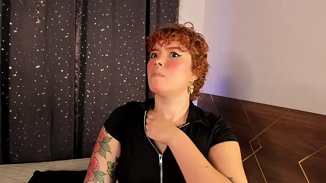 Snapshot of Amy_art chatting on September 15, 8:49 pm Amy art online show from September 15, 8:49 pm