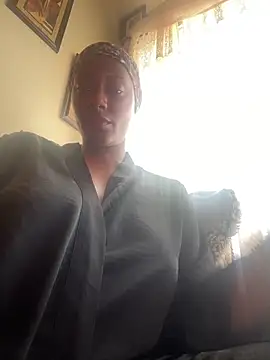 Snapshot of HoneyDripHer chatting on September 16, 3:53 pm HoneyDripHer online show from September 16, 3:53 pm