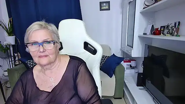 Selenna57 online show from April 23, 5:26 pm