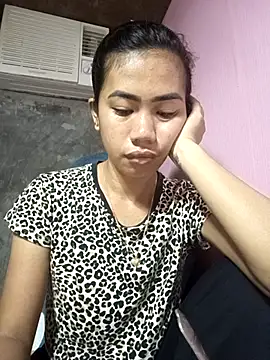 Snapshot of Cutie_body11 chatting on October 8, 10:25 pm Cutie body11 online show from October 8, 10:25 pm