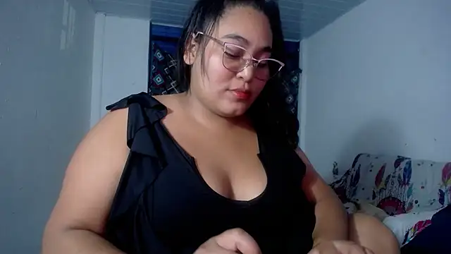 sirena 15 online show from February 8, 1:09 am