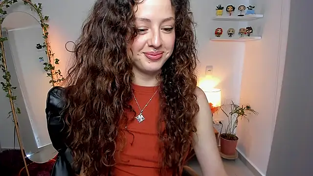 Cassandra Caiin online show from July 28, 6:20 pm
