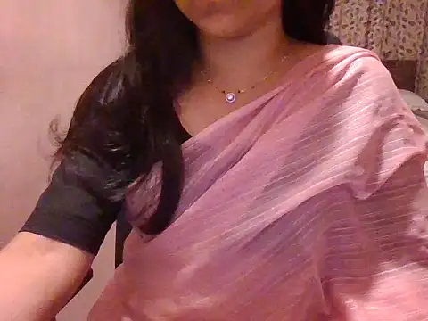 Pinky 4 online show from June 4, 6:12 pm