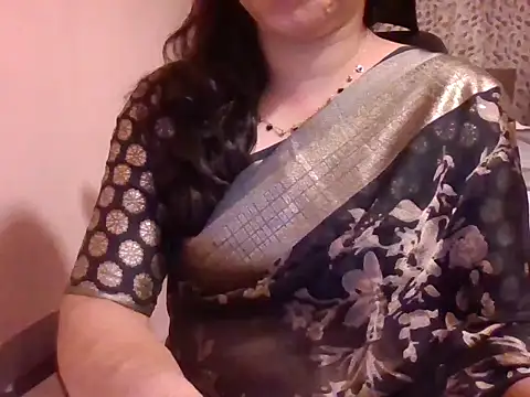 Pinky 4 online show from March 30, 2:05 pm