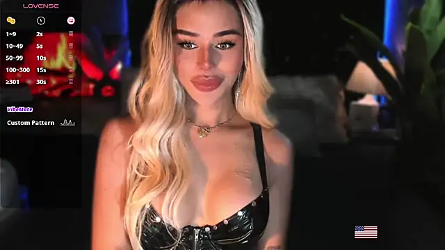 ZyraGoddes online show from October 14, 11:18 pm